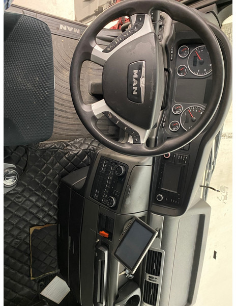 Tracteur routier MAN TGX 18.440 - ADR: photos 11