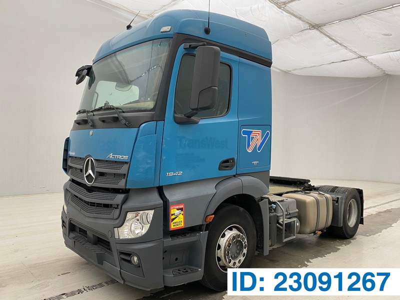 Mercedes-Benz Actros 1942 - Tracteur routier: photos 1 Mercedes-Benz Actros 1942 - Tracteur routier: photos 1