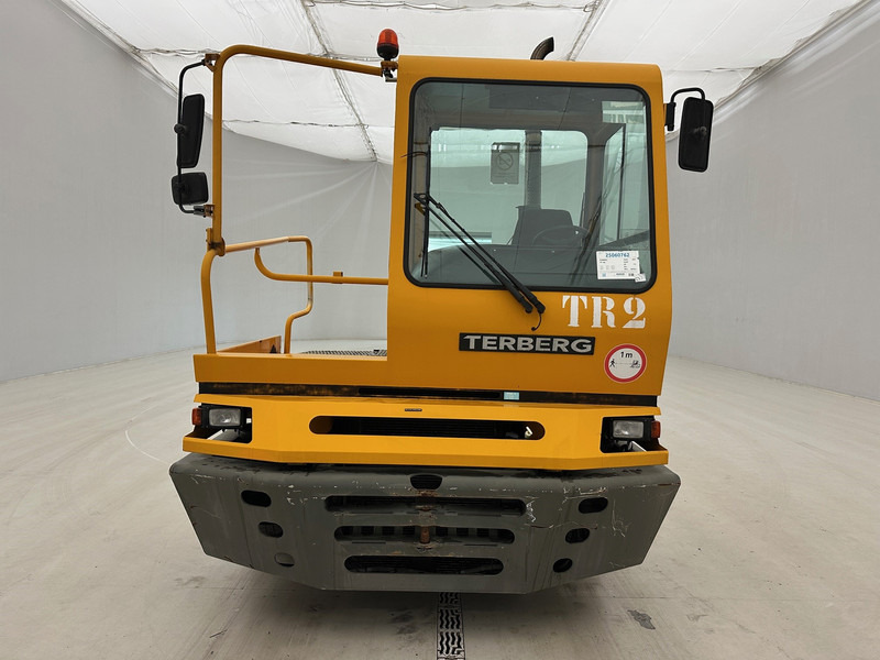Terberg Terminal tractor* - Tracteur routier: photos 2 Terberg Terminal tractor* - Tracteur routier: photos 2