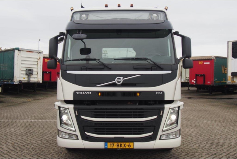 Volvo FM 410 Globetrotter - Tracteur routier: photos 2 Volvo FM 410 Globetrotter - Tracteur routier: photos 2