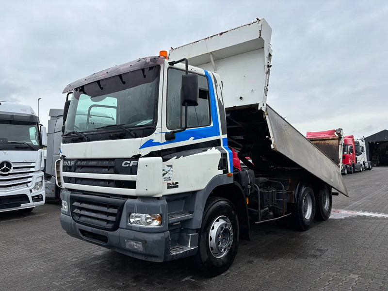 DAF CF 85.340 6X4 Steelsuspension Manual Gearbox - Camion benne: photos 1 DAF CF 85.340 6X4 Steelsuspension Manual Gearbox - Camion benne: photos 1