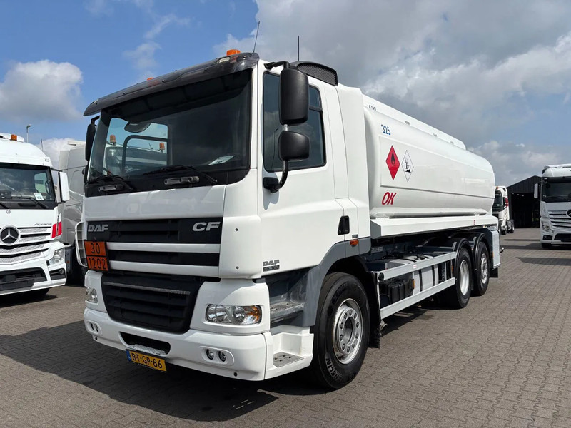 DAF CF 85.360 6X2 Euro 5 21300 Liter Fueltank - Camion citerne: photos 1 DAF CF 85.360 6X2 Euro 5 21300 Liter Fueltank - Camion citerne: photos 1