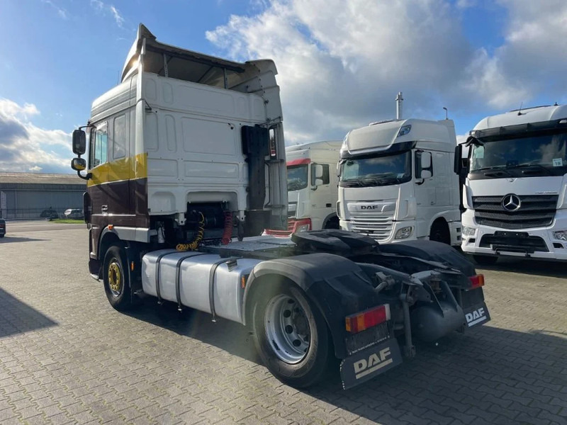 DAF XF 105.410 Spacecab Euro 5 - Tracteur routier: photos 3 DAF XF 105.410 Spacecab Euro 5 - Tracteur routier: photos 3