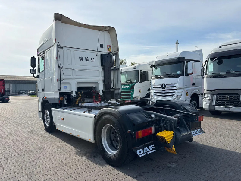 DAF XF 105.510 Super spacecab Euro 5 Retarder - Tracteur routier: photos 3 DAF XF 105.510 Super spacecab Euro 5 Retarder - Tracteur routier: photos 3