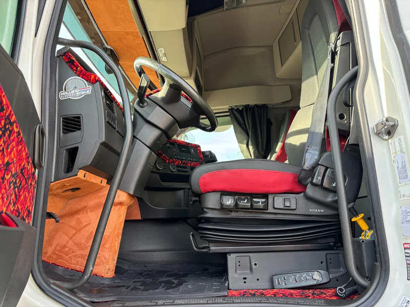 Volvo FH 540 Globetrotter Euro 6 (Chasiss KB885717) - Tracteur routier: photos 5 Volvo FH 540 Globetrotter Euro 6 (Chasiss KB885717) - Tracteur routier: photos 5