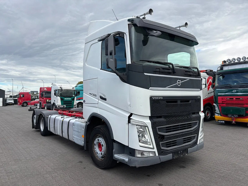Volvo FH 500 6X2 Euro 6 - Châssis cabine: photos 2 Volvo FH 500 6X2 Euro 6 - Châssis cabine: photos 2