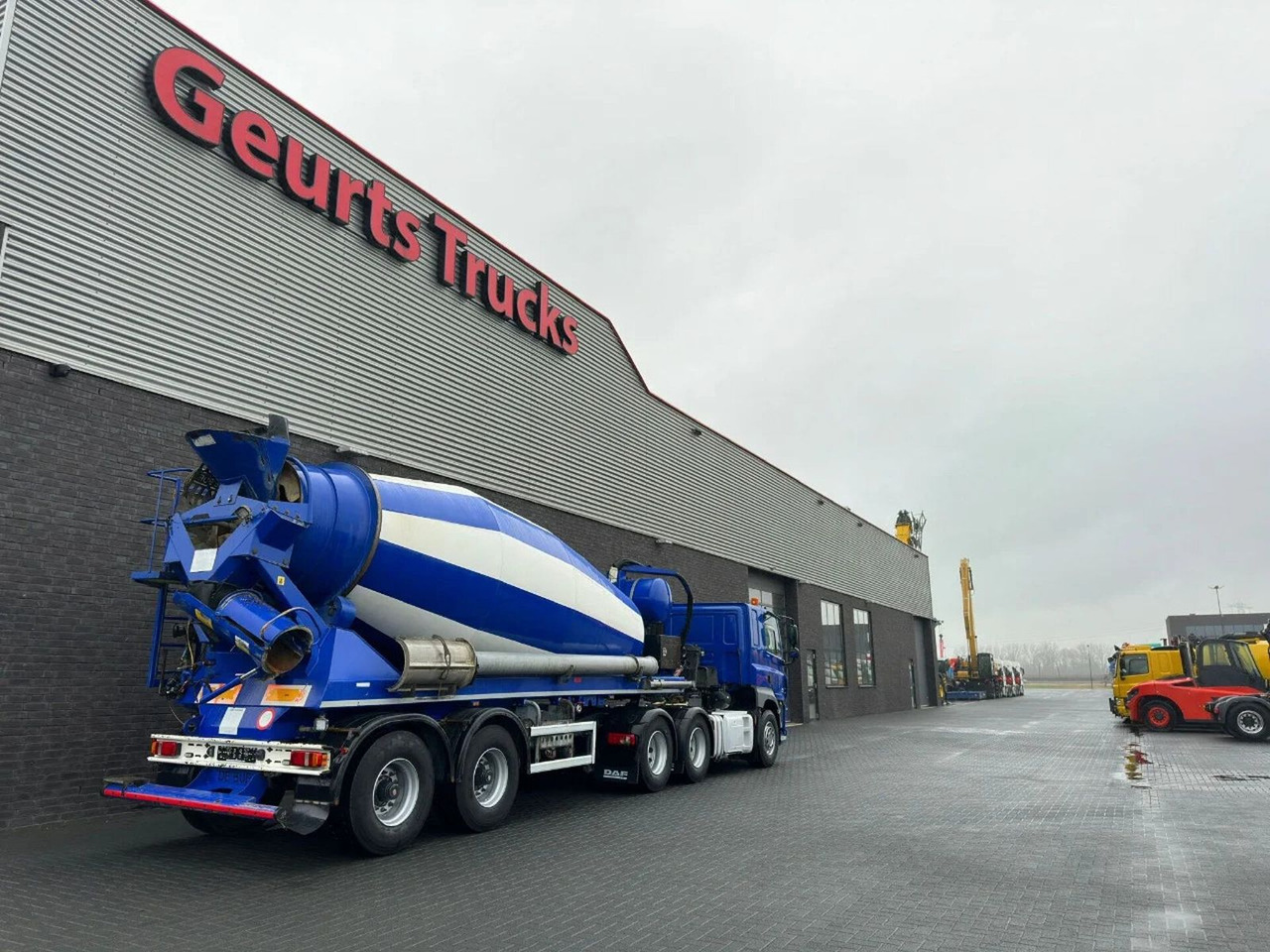 DAF CF 510 6X4 + DE BUF ST2 2-ASSIGE 10M3 CONCRETE M - Camion malaxeur: photos 5 DAF CF 510 6X4 + DE BUF ST2 2-ASSIGE 10M3 CONCRETE M - Camion malaxeur: photos 5