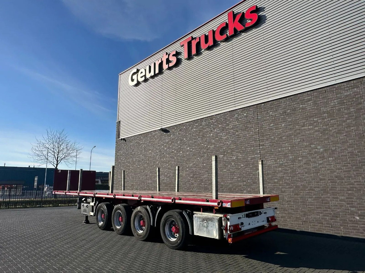 HRD SPLB 4 N. BALLAST TRAILER, 3E EN 4E ASSEN GESTUU - Semi-remorque plateau: photos 3 HRD SPLB 4 N. BALLAST TRAILER, 3E EN 4E ASSEN GESTUU - Semi-remorque plateau: photos 3