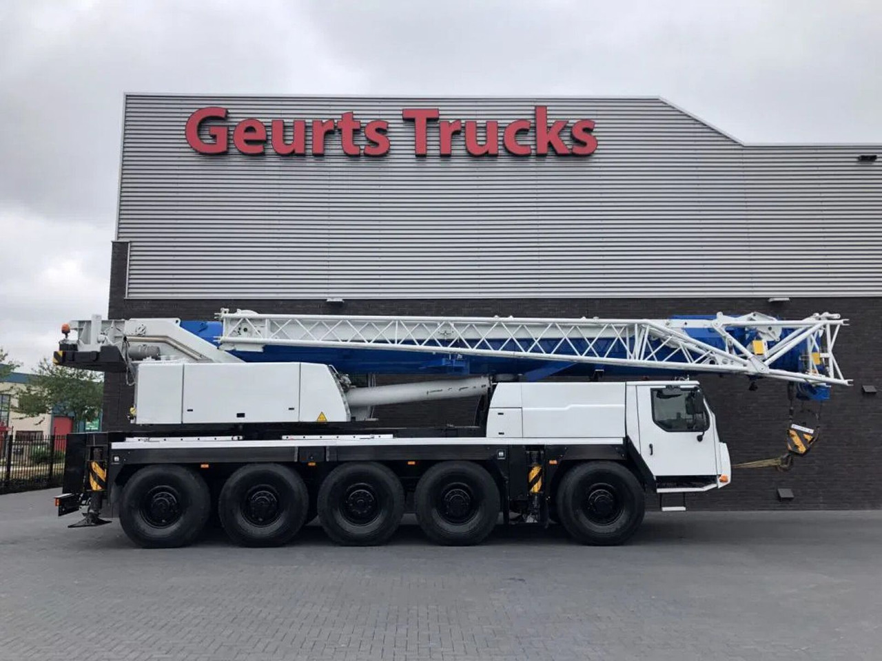 Liebherr LTM 1095 5.1 KRAAN/KRAN/CRANE/GRUA - Grue à tour: photos 3 Liebherr LTM 1095 5.1 KRAAN/KRAN/CRANE/GRUA - Grue à tour: photos 3
