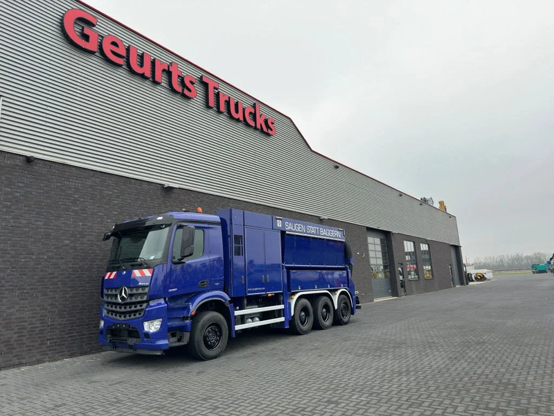 Mercedes-Benz Arocs 3251 8X4 RSP ESE 6 RD 8000 SAUGBAGGER/SUCTIONEXCAVATOR/GRONDZUIGER - Camion hydrocureur: photos 2 Mercedes-Benz Arocs 3251 8X4 RSP ESE 6 RD 8000 SAUGBAGGER/SUCTIONEXCAVATOR/GRONDZUIGER - Camion hydrocureur: photos 2