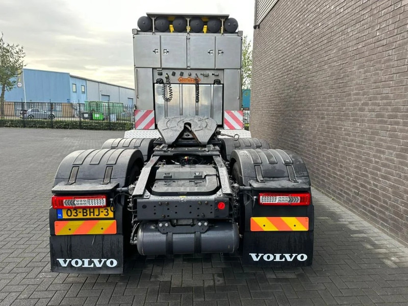 Tracteur routier Volvo FH 16.750 8X4 HEAVY DUTY TRACTOR/SZM/TREKKER: photos 10 Tracteur routier Volvo FH 16.750 8X4 HEAVY DUTY TRACTOR/SZM/TREKKER: photos 10