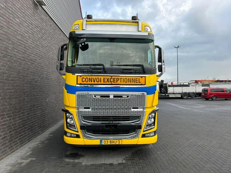 Tracteur routier Volvo FH 16.750 8X4 HEAVY DUTY TRACTOR/SZM/TREKKER: photos 7 Tracteur routier Volvo FH 16.750 8X4 HEAVY DUTY TRACTOR/SZM/TREKKER: photos 7