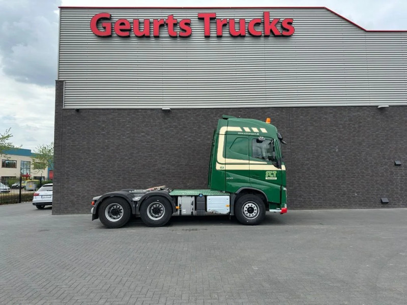 Volvo FH 500 6X4 TREKKER/TRACTOR/SZM EURO 6 HYDRAULIC - Tracteur routier: photos 4 Volvo FH 500 6X4 TREKKER/TRACTOR/SZM EURO 6 HYDRAULIC - Tracteur routier: photos 4