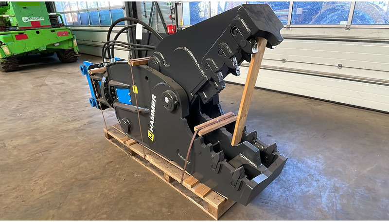 Hammer RH20 Hydraulic Crusher (for 18-26t excavator) - Accessoire: photos 4 Hammer RH20 Hydraulic Crusher (for 18-26t excavator) - Accessoire: photos 4
