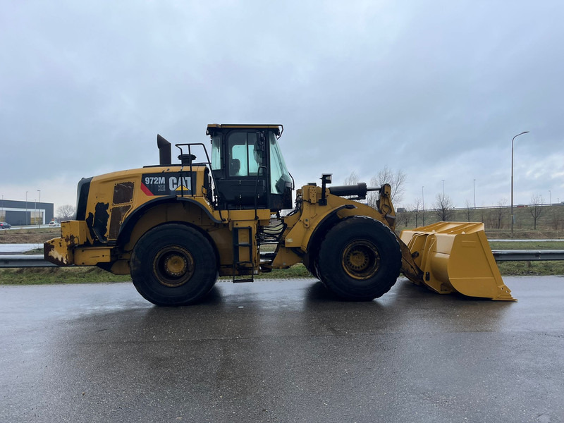 Caterpillar 972M XE - New bucket edge - Chargeuse sur pneus: photos 5 Caterpillar 972M XE - New bucket edge - Chargeuse sur pneus: photos 5