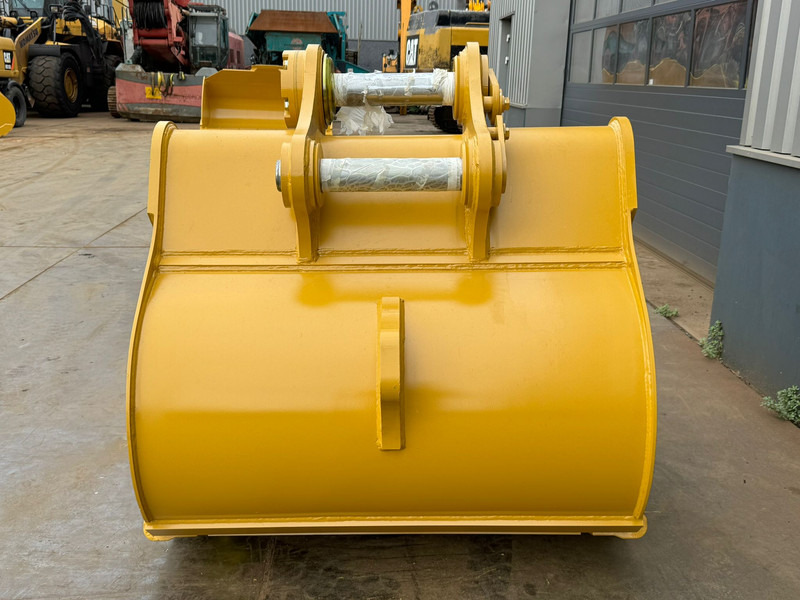 Caterpillar CAT 336 BUCKET DB Linkage (60-IN X 1.87 -CU M,6 teeth) - Godet: photos 4 Caterpillar CAT 336 BUCKET DB Linkage (60-IN X 1.87 -CU M,6 teeth) - Godet: photos 4