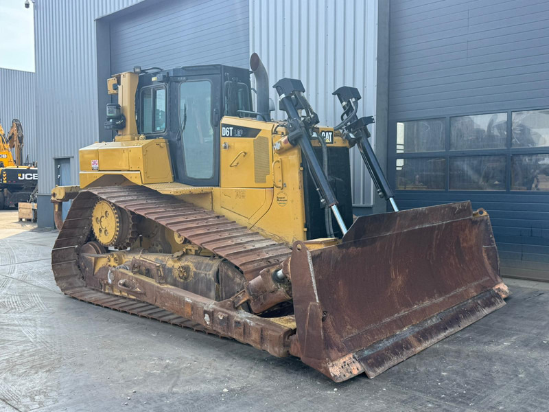Caterpillar D6T LGP - Bulldozer: photos 5 Caterpillar D6T LGP - Bulldozer: photos 5