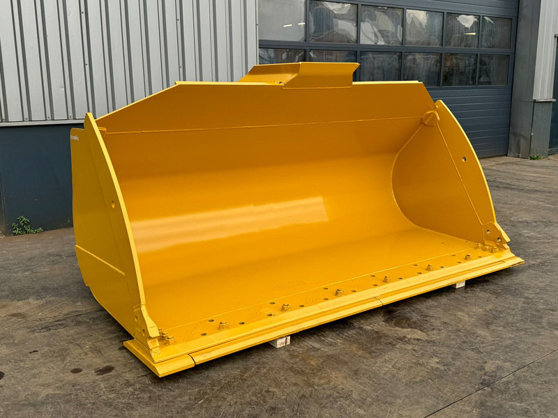 Caterpillar Loader Bucket PIN ON CAT 966, 972 4.2m3, 127in - Godet: photos 3 Caterpillar Loader Bucket PIN ON CAT 966, 972 4.2m3, 127in - Godet: photos 3