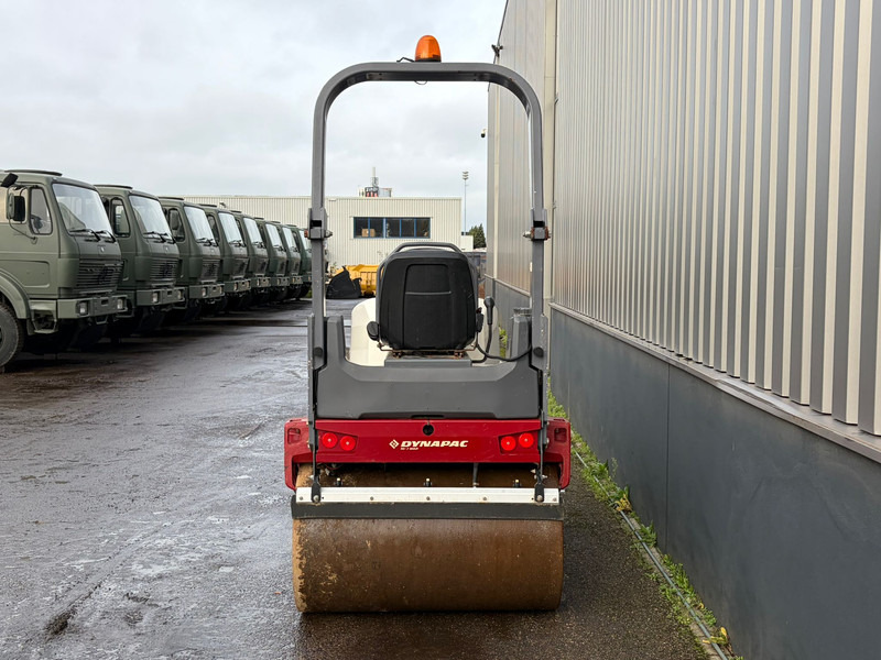 Dynapac CC1200 - Compacteur: photos 4 Dynapac CC1200 - Compacteur: photos 4