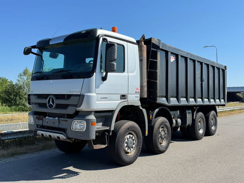 MERCEDESBENZ ACTROS 4851 V8 8x8 tipper - Camion benne: photos 1 MERCEDESBENZ ACTROS 4851 V8 8x8 tipper - Camion benne: photos 1