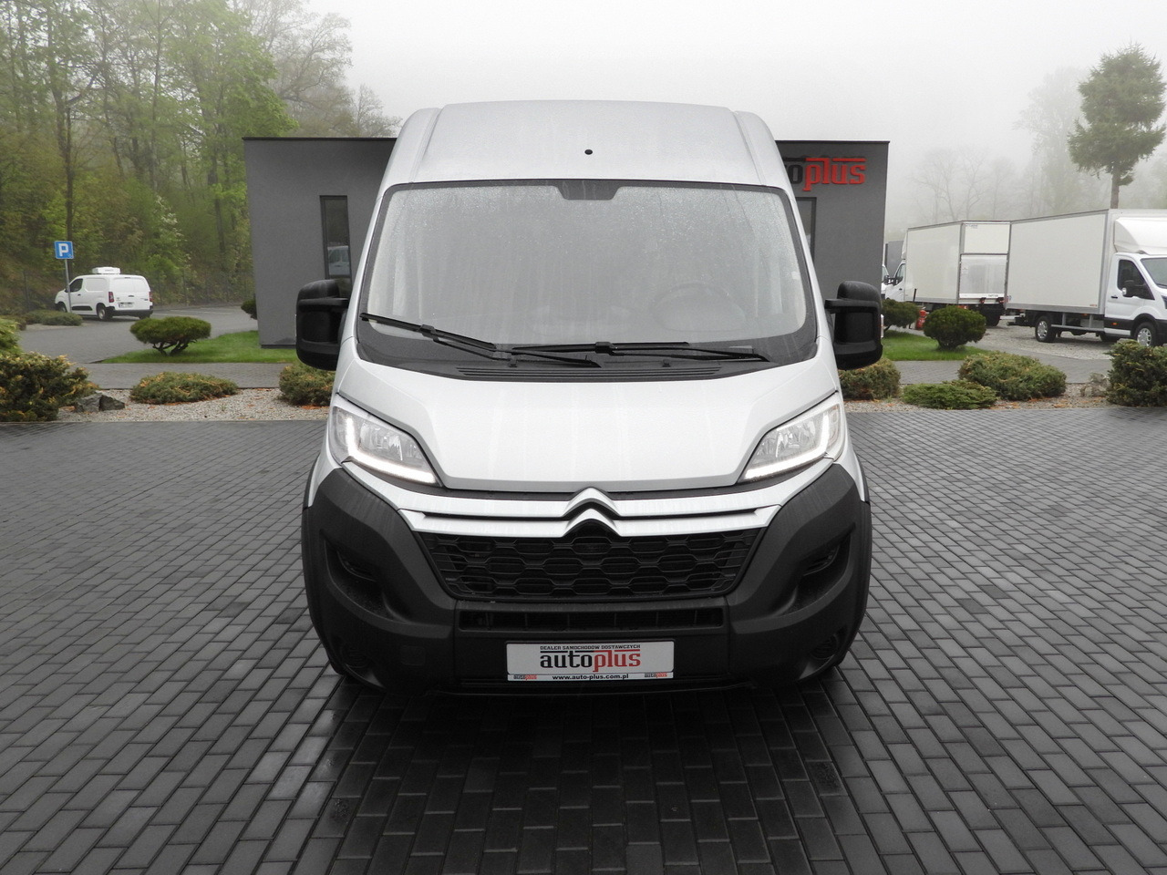 CITROEN JUMPER BOX DELIVERY VAN 7 SEATS CRUISE CONTROL LED LIGHTS AIR CONDITIONING 165HP - Fourgon utilitaire: photos 5 CITROEN JUMPER BOX DELIVERY VAN 7 SEATS CRUISE CONTROL LED LIGHTS AIR CONDITIONING 165HP - Fourgon utilitaire: photos 5