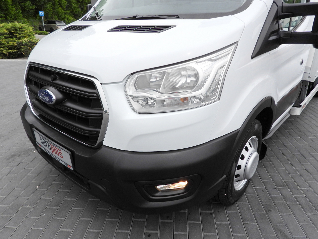 Fourgon grand volume FORD TRANSIT BOX / REFRIGERATOR BOX 5*C / CRUISE CONTROL LED LIGHTS TWIN WHEELS AIR CONDITIONING  130HP: photos 20