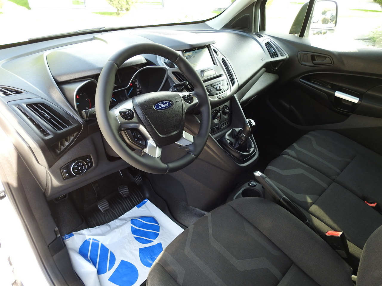FORD TRANSIT CONNECT VAN CRUISE CONTROL NAVIGATION AIR CONDITIONING  100HP - Fourgon utilitaire: photos 2 FORD TRANSIT CONNECT VAN CRUISE CONTROL NAVIGATION AIR CONDITIONING  100HP - Fourgon utilitaire: photos 2