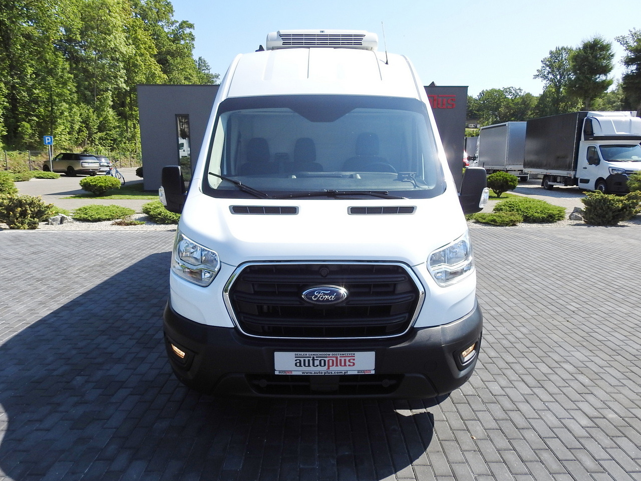 FORD TRANSIT REFRIGERATOR VAN 0*C HEATING FUNCTION CRUISE CONTROL AIR CONDITIONING LED LIGHTS 130HP - Utilitaire frigorifique: photos 5 FORD TRANSIT REFRIGERATOR VAN 0*C HEATING FUNCTION CRUISE CONTROL AIR CONDITIONING LED LIGHTS 130HP - Utilitaire frigorifique: photos 5