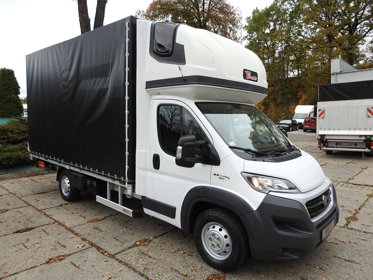 Fiat DUCATO PRITSCHE PLANE AUFZUG 8 PALETTEN WEBASTO - Utilitaire rideaux coulissants (PLSC): photos 4 Fiat DUCATO PRITSCHE PLANE AUFZUG 8 PALETTEN WEBASTO - Utilitaire rideaux coulissants (PLSC): photos 4
