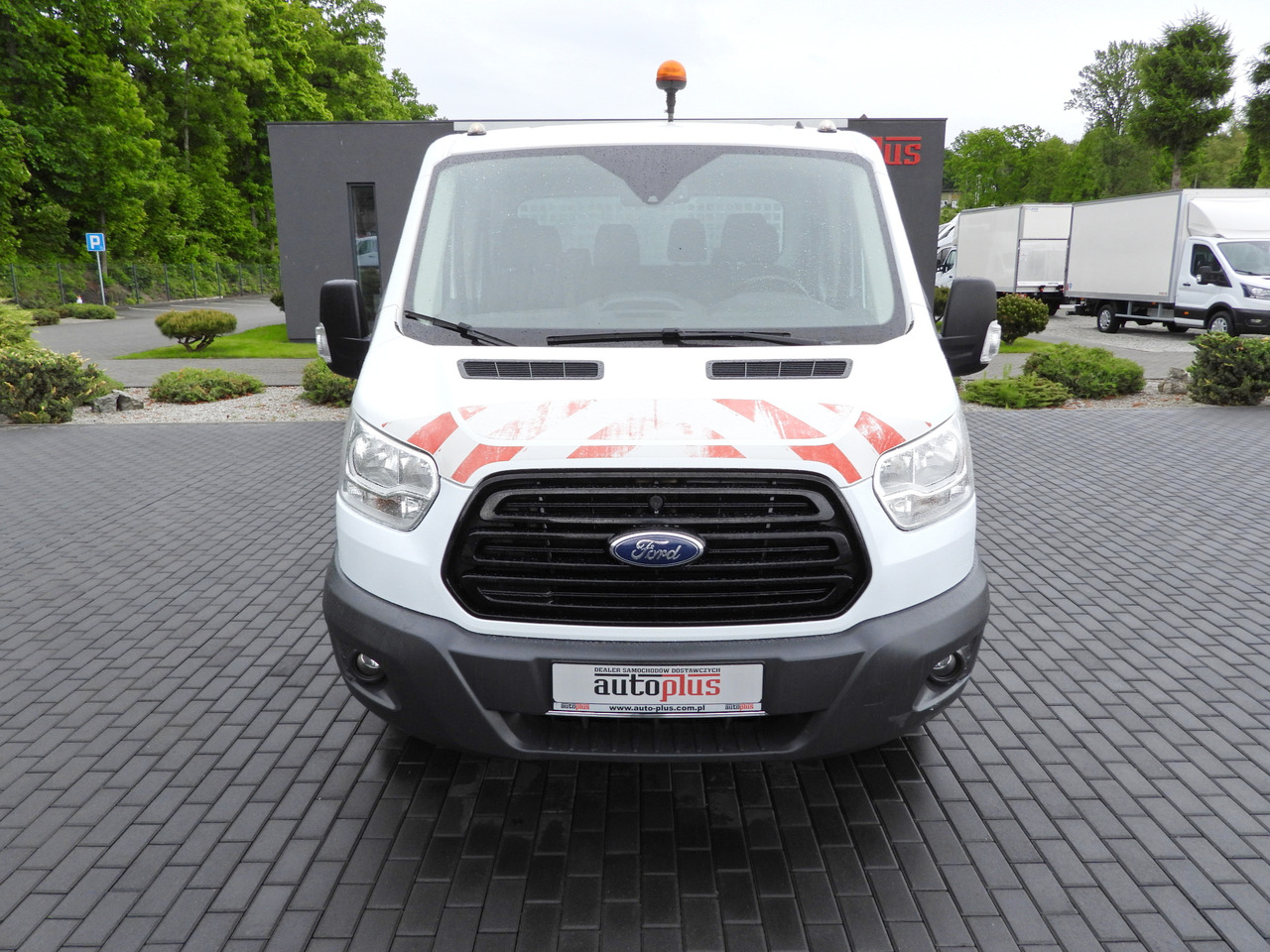 Ford TRANSIT KIPPER DOPPELKABINE DOKA 6 SITZE - Utilitaire benne, Utilitaire double cabine: photos 5 Ford TRANSIT KIPPER DOPPELKABINE DOKA 6 SITZE - Utilitaire benne, Utilitaire double cabine: photos 5