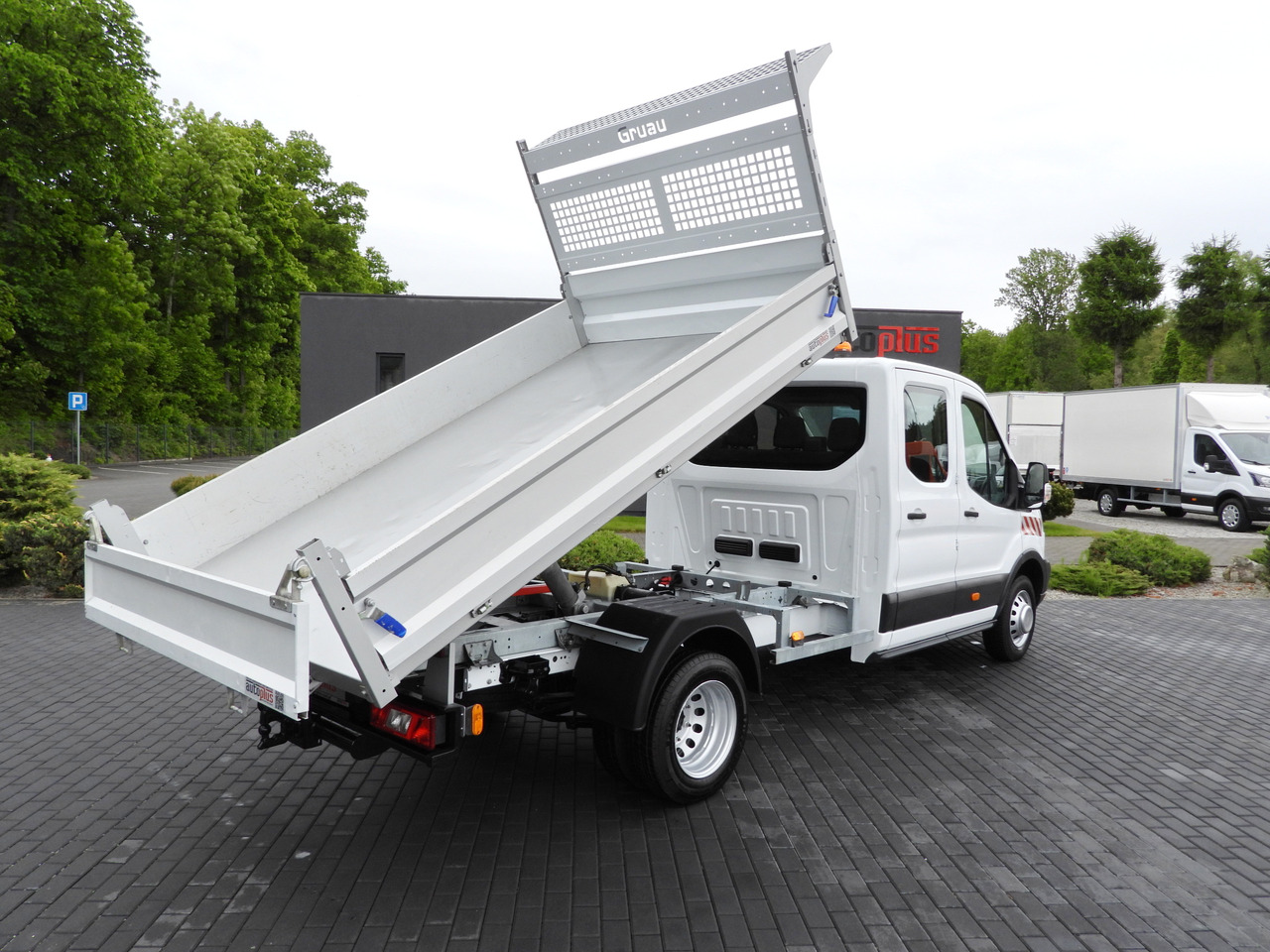 Ford TRANSIT KIPPER DOPPELKABINE DOKA 6 SITZE - Utilitaire benne, Utilitaire double cabine: photos 3 Ford TRANSIT KIPPER DOPPELKABINE DOKA 6 SITZE - Utilitaire benne, Utilitaire double cabine: photos 3