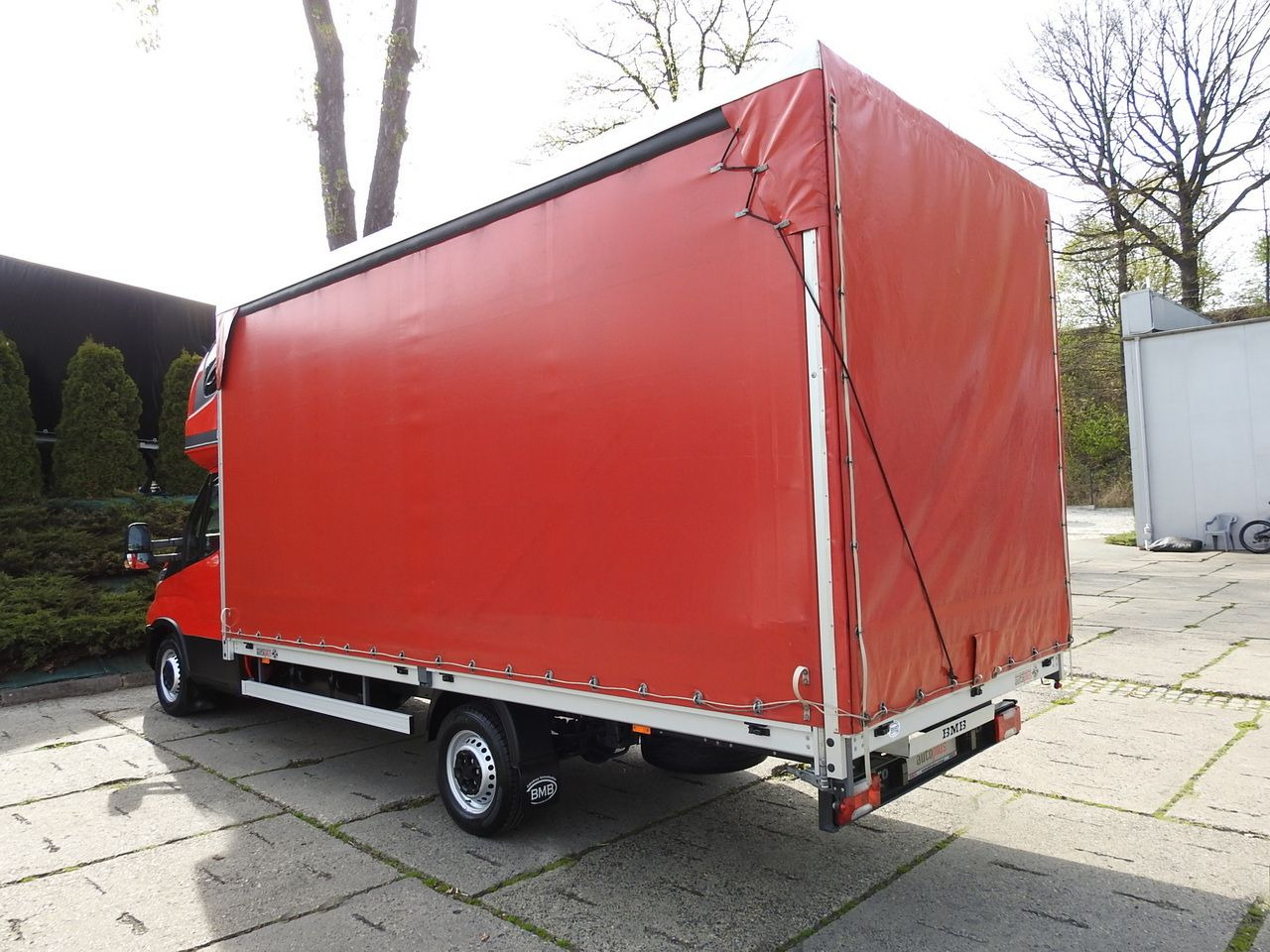 Utilitaire rideaux coulissants (PLSC) IVECO DAILY 35S18 TARPAULIN 10 PALLETS WEBASTO CRUISE CONTROL LED LIGHTS AIR CONDITIONING  180HP: photos 10