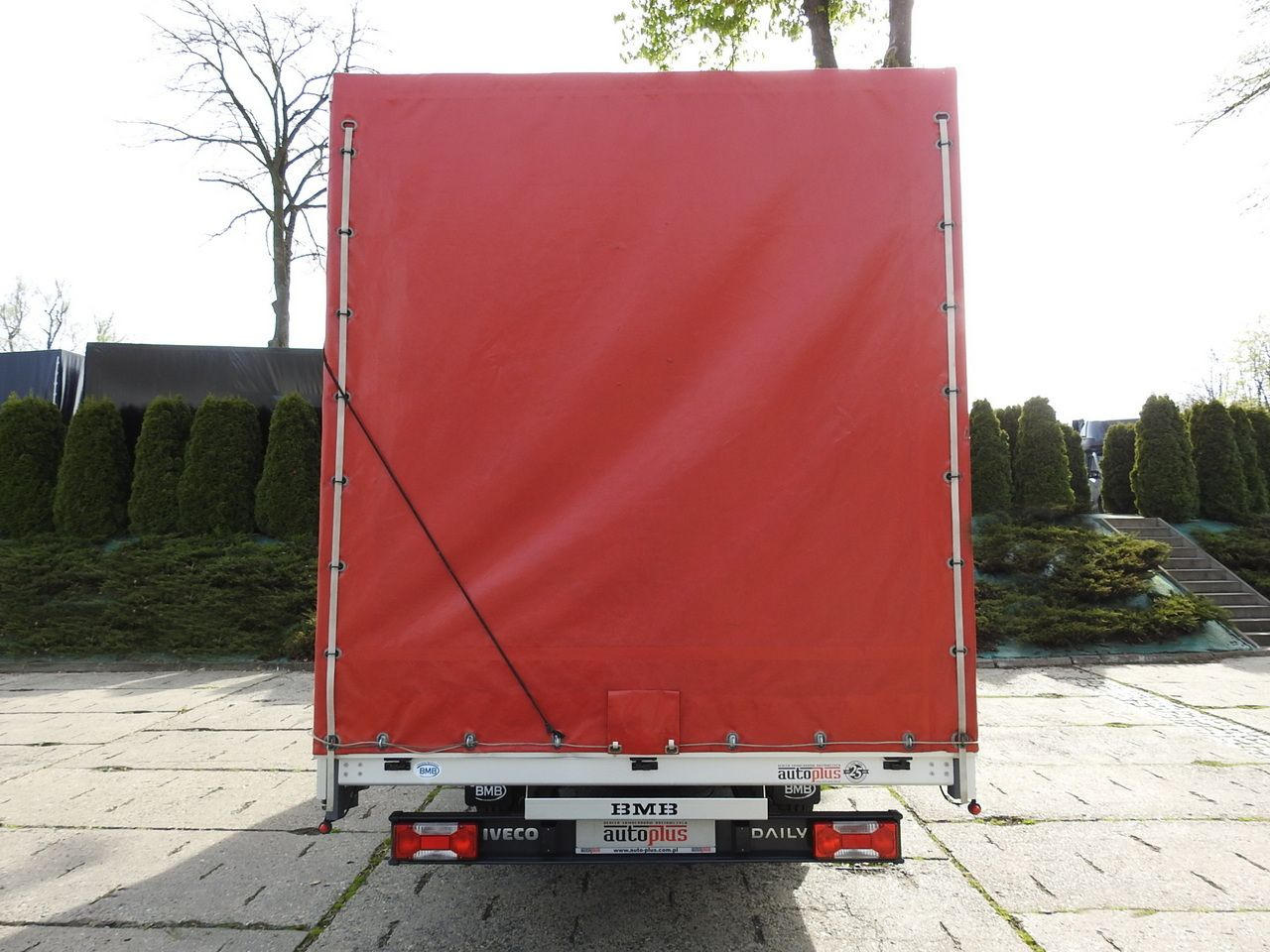 Utilitaire rideaux coulissants (PLSC) IVECO DAILY 35S18 TARPAULIN 10 PALLETS WEBASTO CRUISE CONTROL LED LIGHTS AIR CONDITIONING  180HP: photos 11