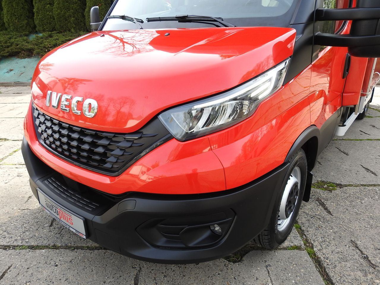 Utilitaire rideaux coulissants (PLSC) IVECO DAILY 35S18 TARPAULIN 10 PALLETS WEBASTO CRUISE CONTROL LED LIGHTS AIR CONDITIONING  180HP: photos 18