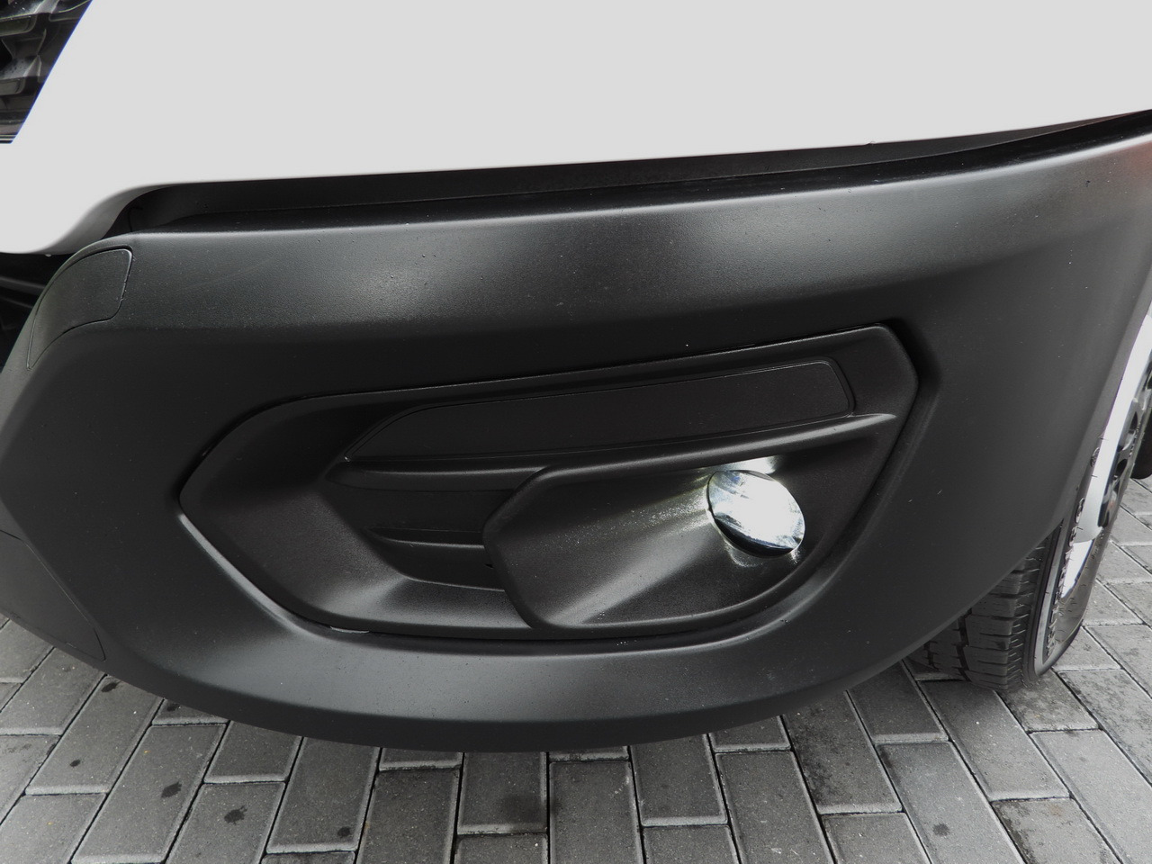 Utilitaire rideaux coulissants (PLSC) IVECO DAILY 35S18 TARPAULIN 10 PALLETS WEBASTO CRUISE CONTROL NAVIGATION LED LIGHTS AIR CONDITIONING  180HP: photos 22