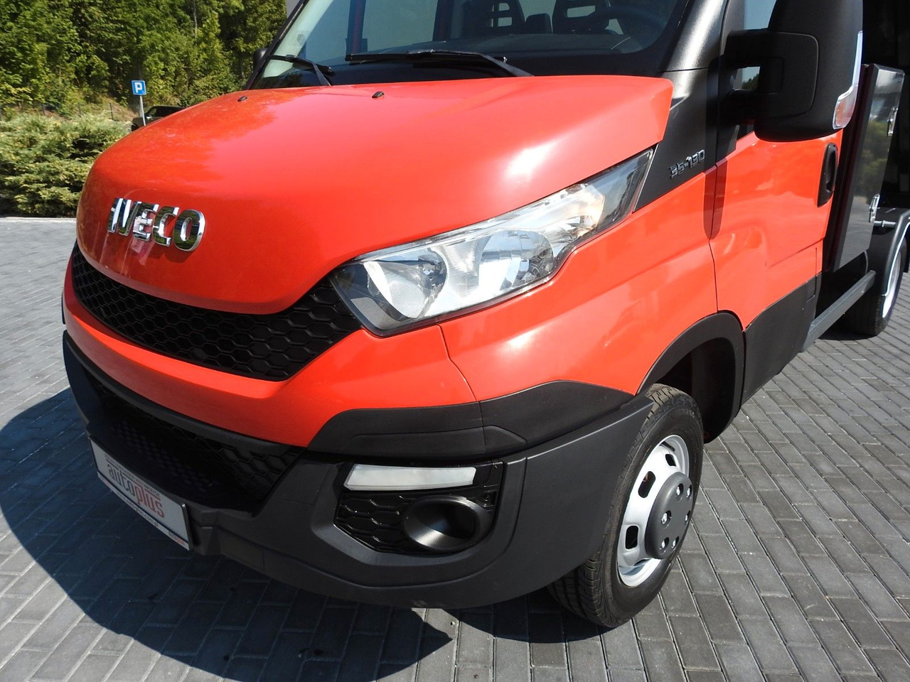 Utilitaire benne Iveco DAILY 35C13 KIPPER TEMPOMAT A/C ZWILLINGSRÄDER: photos 17