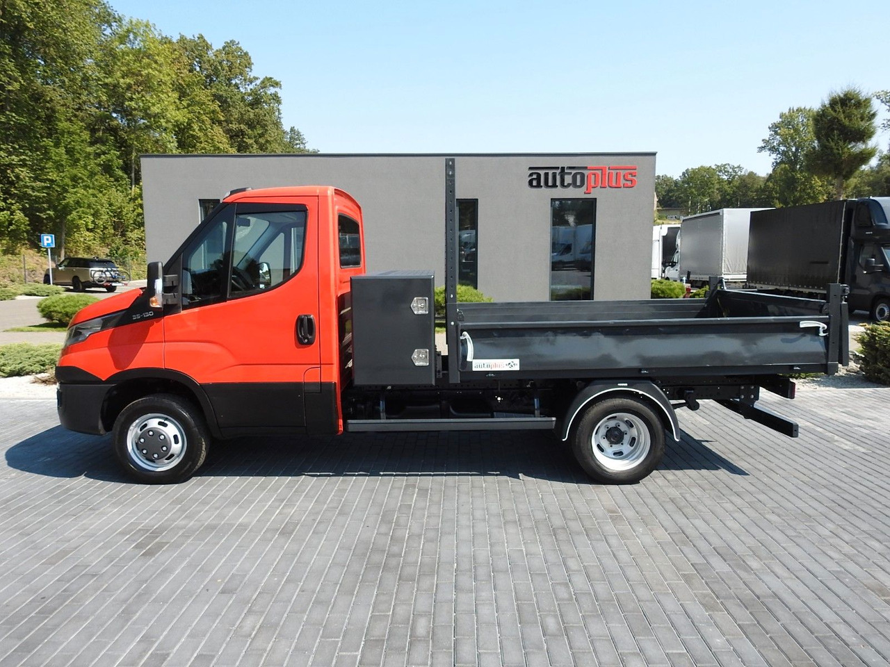 Utilitaire benne Iveco DAILY 35C13 KIPPER TEMPOMAT A/C ZWILLINGSRÄDER: photos 7