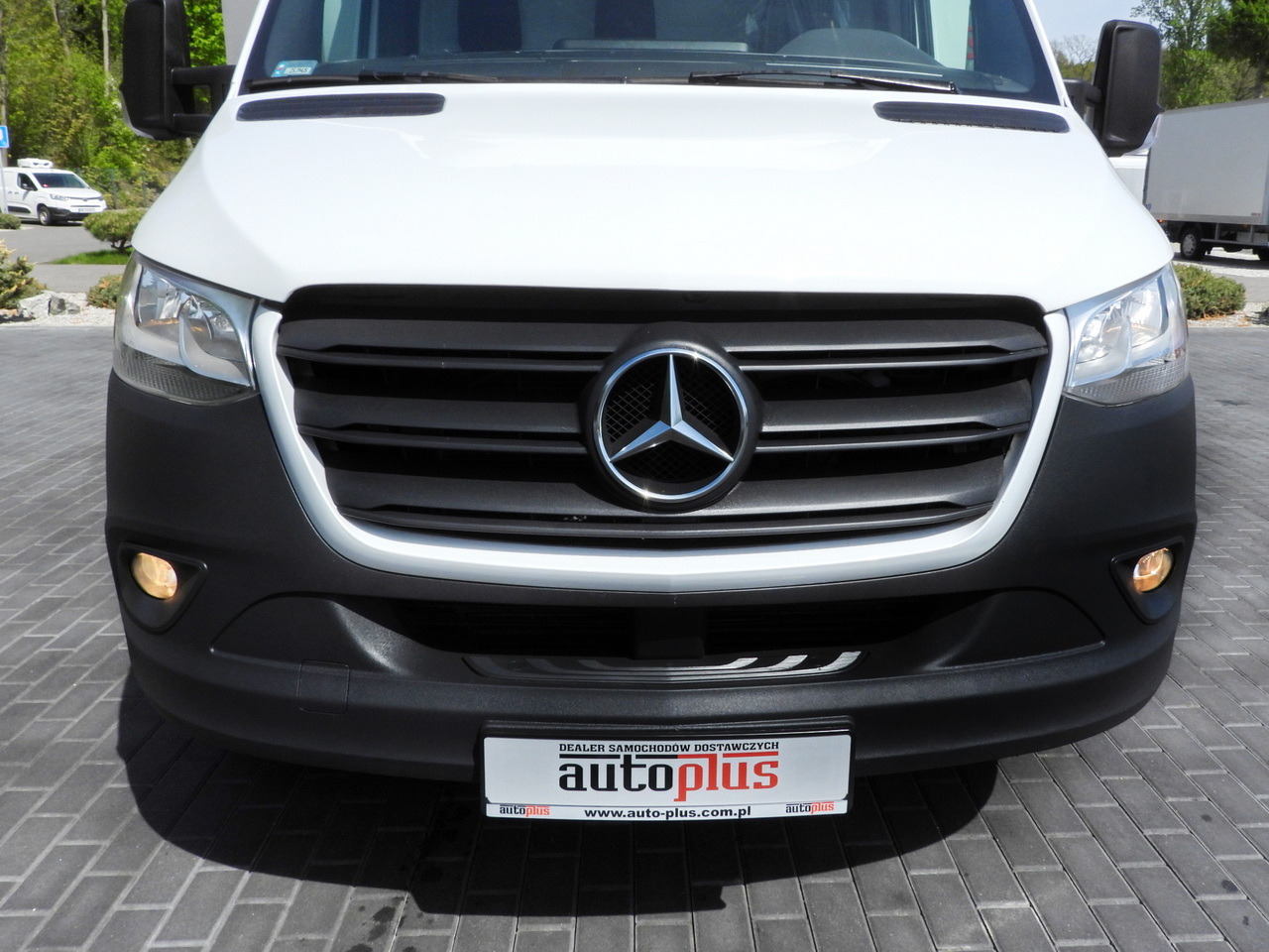 Utilitaire frigorifique MERCEDES SPRINTER 316 REGRIGERATOR BOX 0*C LIFT 8 PALLETS CRUISE CONTROL PNEUMATICS AIR CONDITIONING  160HP: photos 15