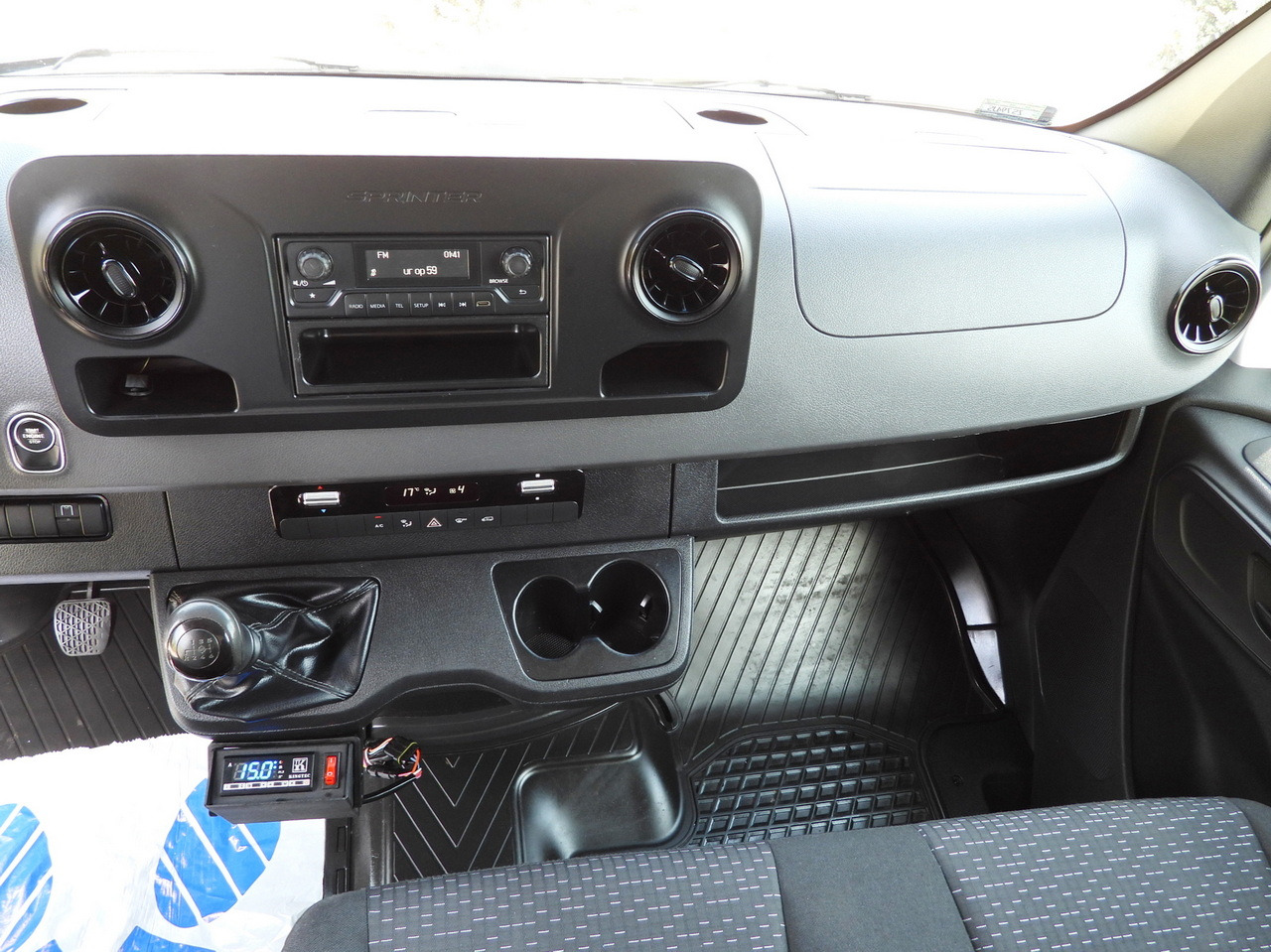 Utilitaire frigorifique MERCEDES SPRINTER 316 REGRIGERATOR BOX 0*C LIFT 8 PALLETS CRUISE CONTROL PNEUMATICS AIR CONDITIONING  160HP: photos 38