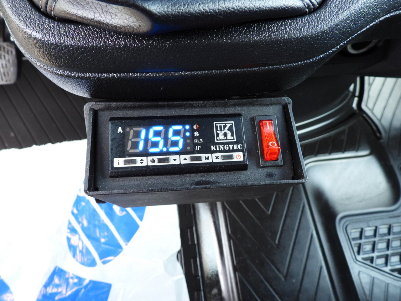 Utilitaire frigorifique MERCEDES SPRINTER 316 REGRIGERATOR BOX 0*C LIFT 8 PALLETS CRUISE CONTROL PNEUMATICS AIR CONDITIONING  160HP: photos 41