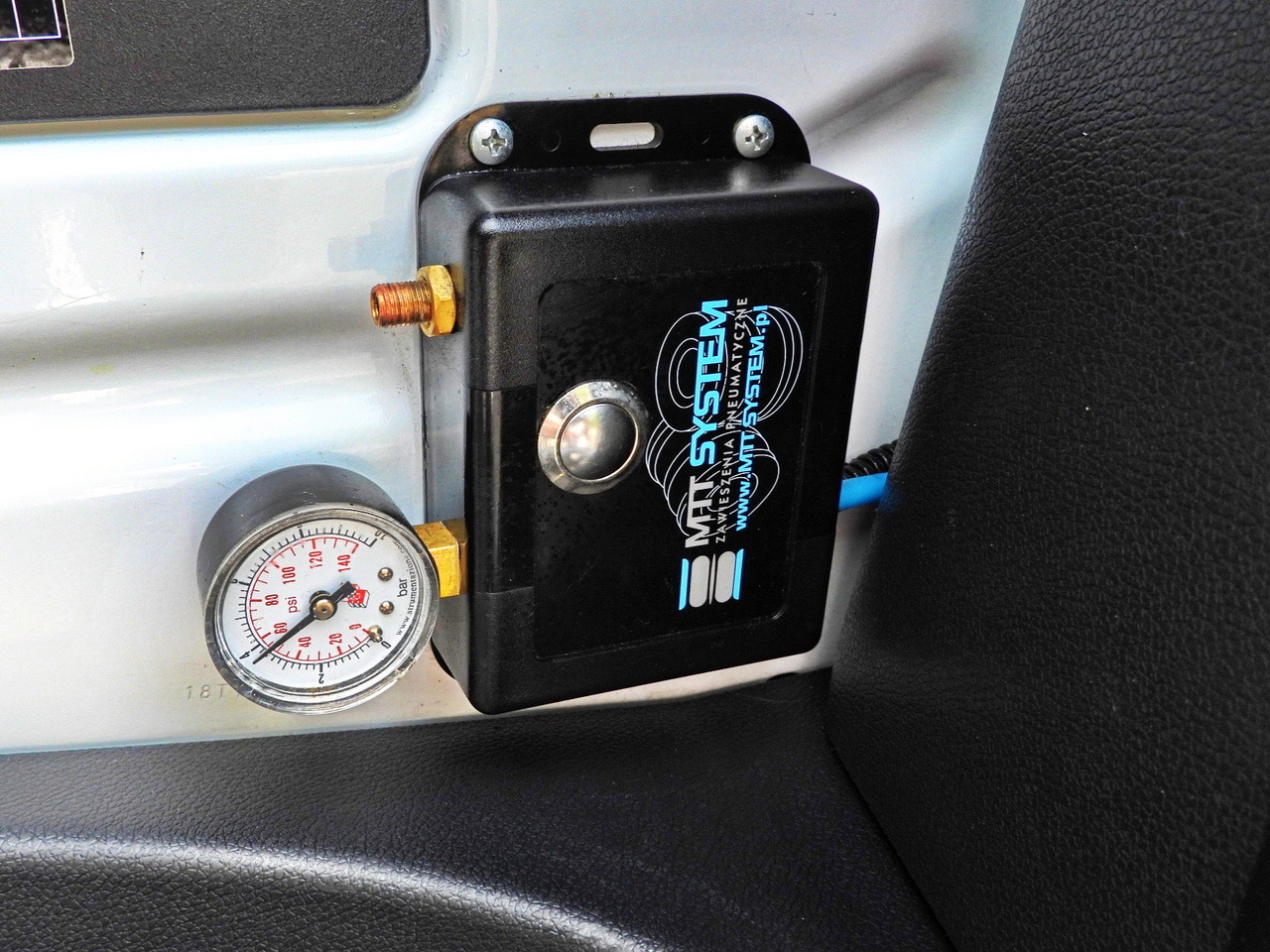 Utilitaire frigorifique MERCEDES SPRINTER 316 REGRIGERATOR BOX 0*C LIFT 8 PALLETS CRUISE CONTROL PNEUMATICS AIR CONDITIONING  160HP: photos 42