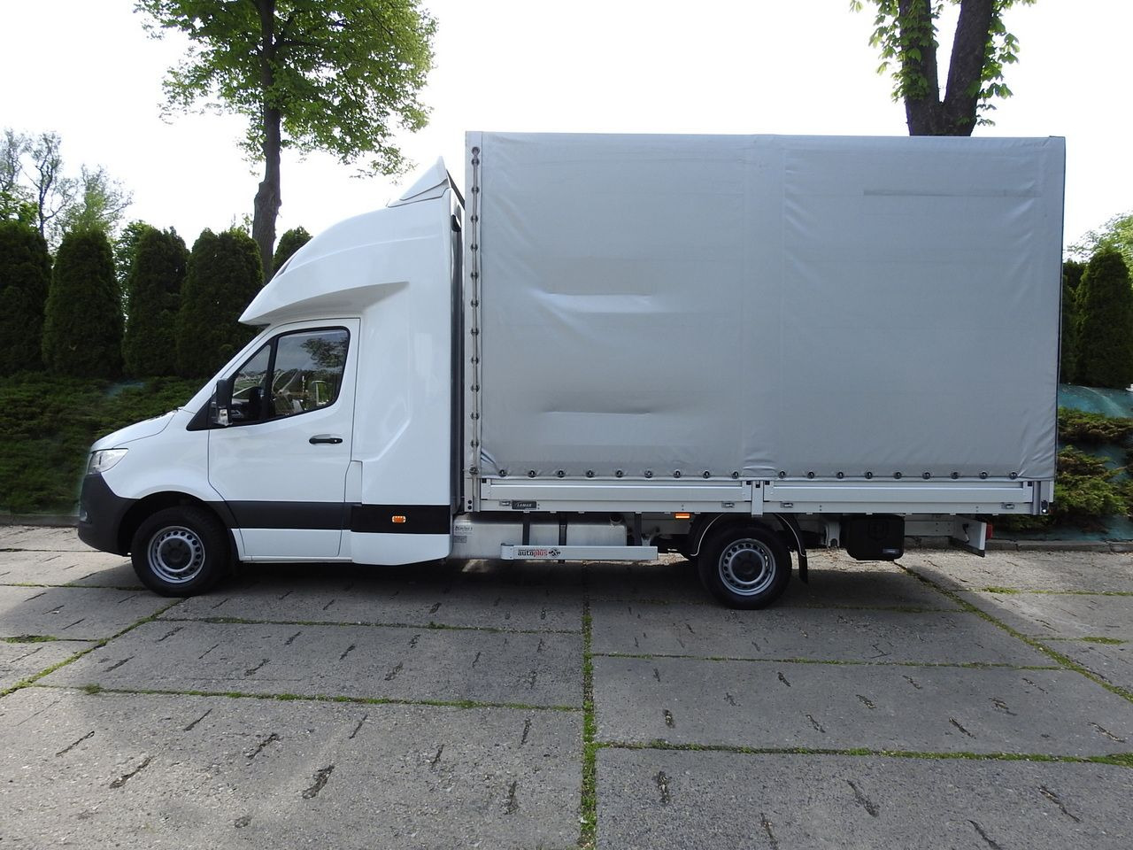 Utilitaire rideaux coulissants (PLSC) MERCEDES SPRINTER 316 TARPAULIN 10 PALLETS WEBASTO CRUISE CONTROL AIR CONDITIONING 165HP: photos 9 Utilitaire rideaux coulissants (PLSC) MERCEDES SPRINTER 316 TARPAULIN 10 PALLETS WEBASTO CRUISE CONTROL AIR CONDITIONING 165HP: photos 9