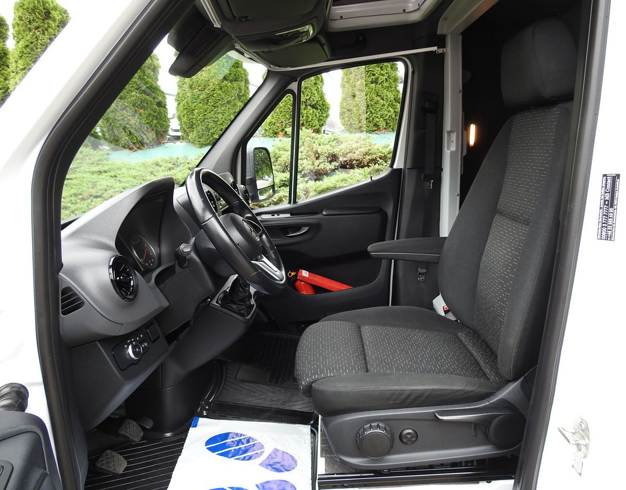 Utilitaire rideaux coulissants (PLSC) MERCEDES SPRINTER 316 TARPAULIN 10 PALLETS WEBASTO CRUISE CONTROL AIR CONDITIONING 165HP: photos 27 Utilitaire rideaux coulissants (PLSC) MERCEDES SPRINTER 316 TARPAULIN 10 PALLETS WEBASTO CRUISE CONTROL AIR CONDITIONING 165HP: photos 27