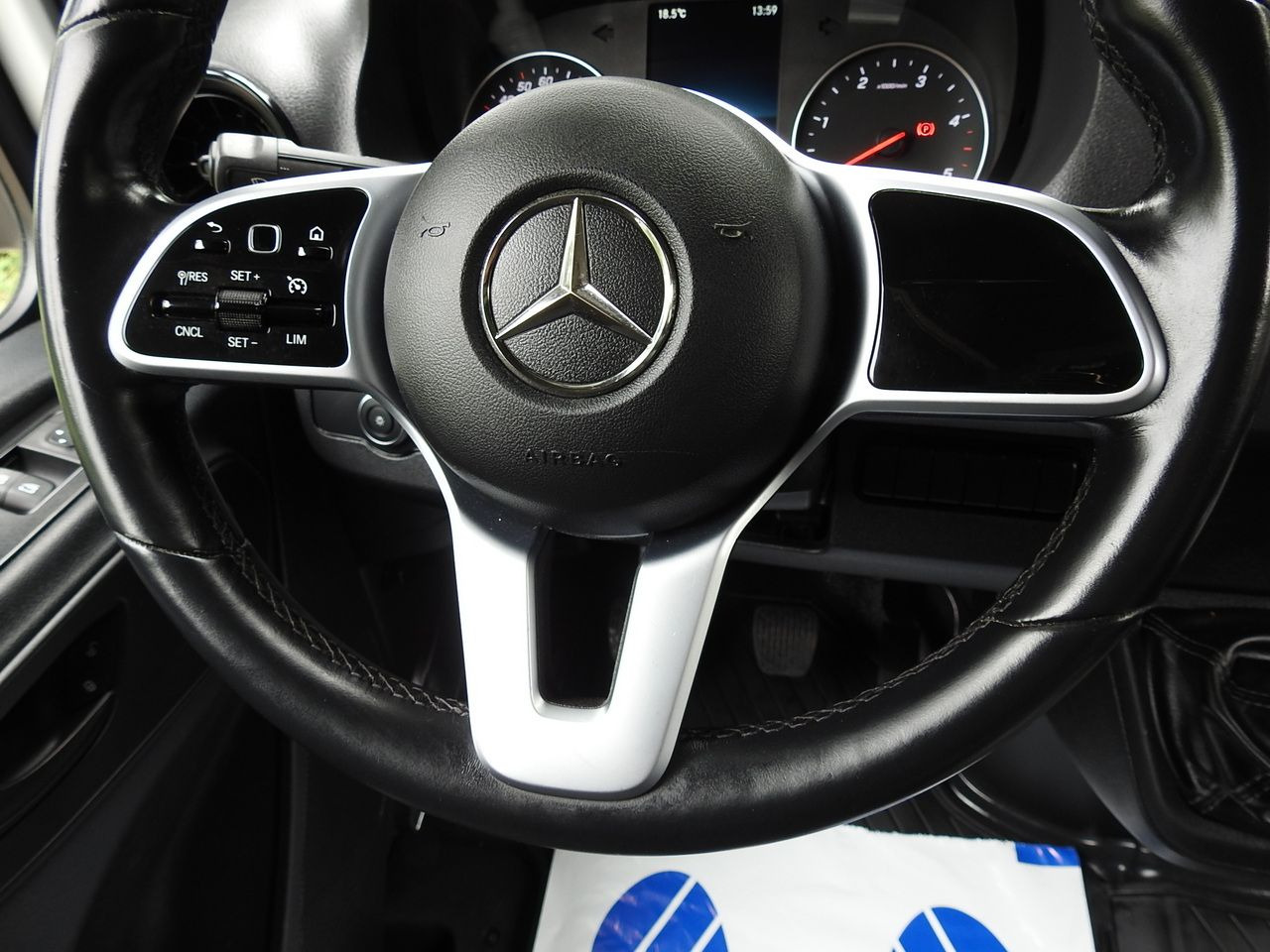 Utilitaire rideaux coulissants (PLSC) MERCEDES SPRINTER 316 TARPAULIN 10 PALLETS WEBASTO CRUISE CONTROL AIR CONDITIONING 165HP: photos 30 Utilitaire rideaux coulissants (PLSC) MERCEDES SPRINTER 316 TARPAULIN 10 PALLETS WEBASTO CRUISE CONTROL AIR CONDITIONING 165HP: photos 30