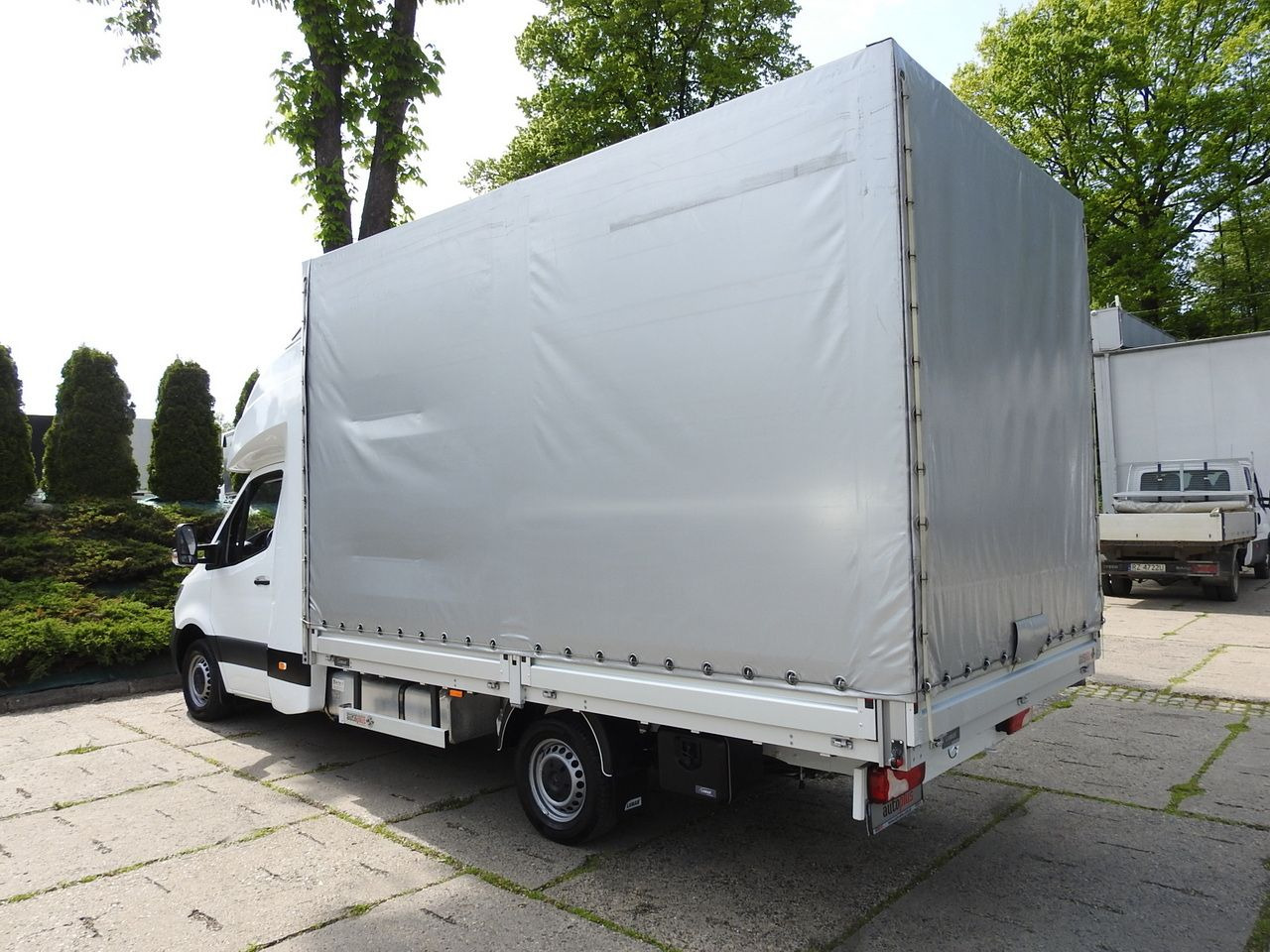 Utilitaire rideaux coulissants (PLSC) MERCEDES SPRINTER 316 TARPAULIN 10 PALLETS WEBASTO CRUISE CONTROL AIR CONDITIONING 165HP: photos 10 Utilitaire rideaux coulissants (PLSC) MERCEDES SPRINTER 316 TARPAULIN 10 PALLETS WEBASTO CRUISE CONTROL AIR CONDITIONING 165HP: photos 10