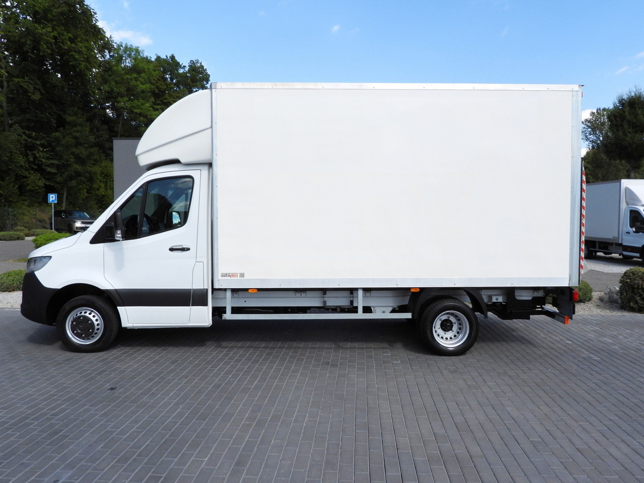 Fourgon grand volume MERCEDES SPRINTER 514 BOX LIFT 8 PALLETS CRUISE CONTROL TWIN WHEELS AIR CONDITIONING  140HP: photos 8
