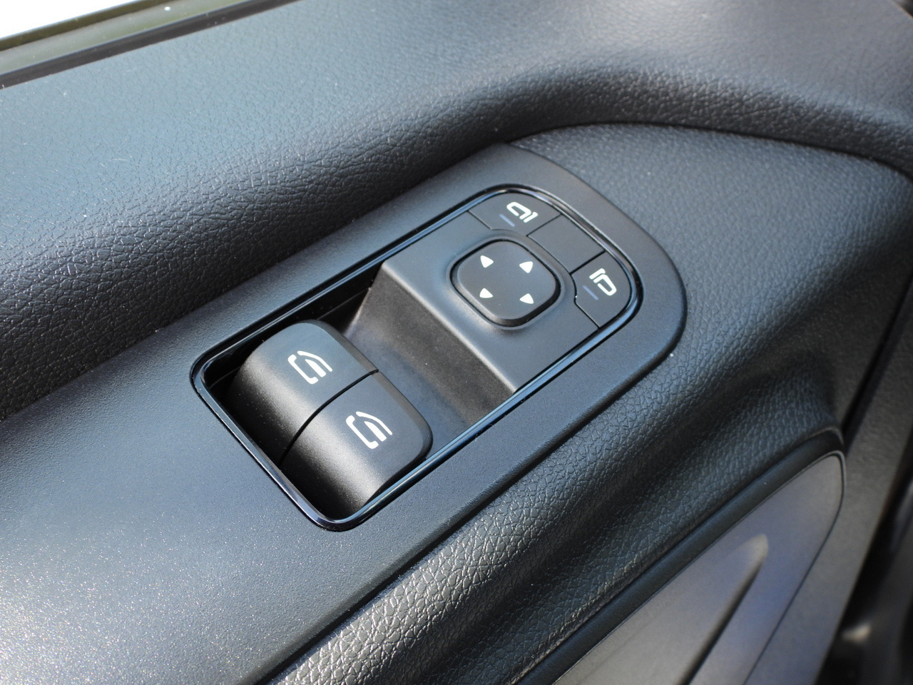 Fourgon grand volume MERCEDES SPRINTER 514 BOX LIFT 8 PALLETS CRUISE CONTROL TWIN WHEELS AIR CONDITIONING  140HP: photos 24