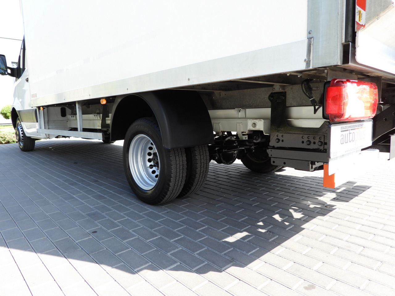 Fourgon grand volume MERCEDES SPRINTER 514 BOX LIFT 8 PALLETS CRUISE CONTROL TWIN WHEELS AIR CONDITIONING  140HP: photos 16