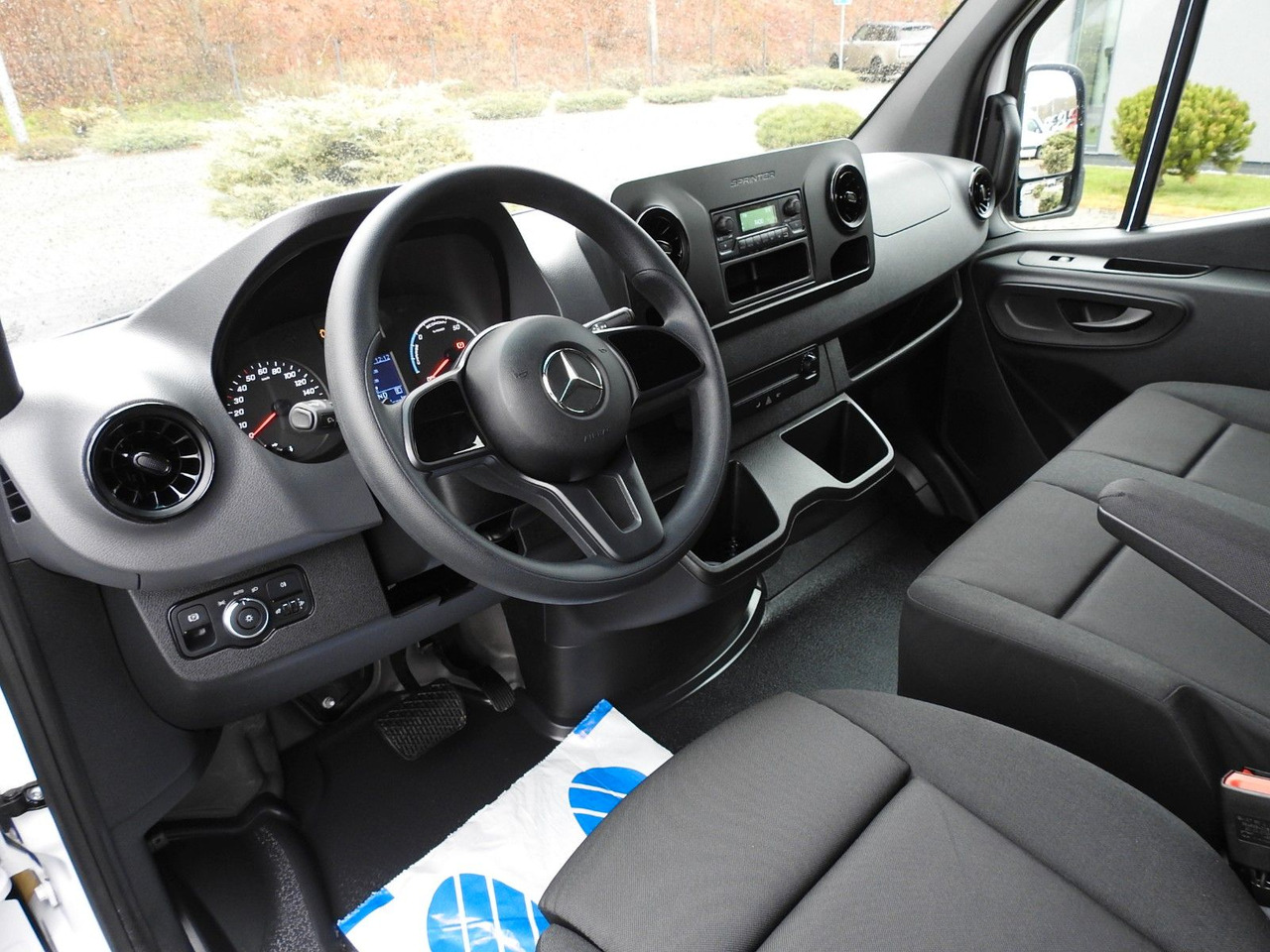 Mercedes-Benz ESPRINTER NEUE ELEKTRISCHEN KASTENWAGEN AUTOMAT - Fourgon utilitaire, Utilitaire électrique: photos 2 Mercedes-Benz ESPRINTER NEUE ELEKTRISCHEN KASTENWAGEN AUTOMAT - Fourgon utilitaire, Utilitaire électrique: photos 2