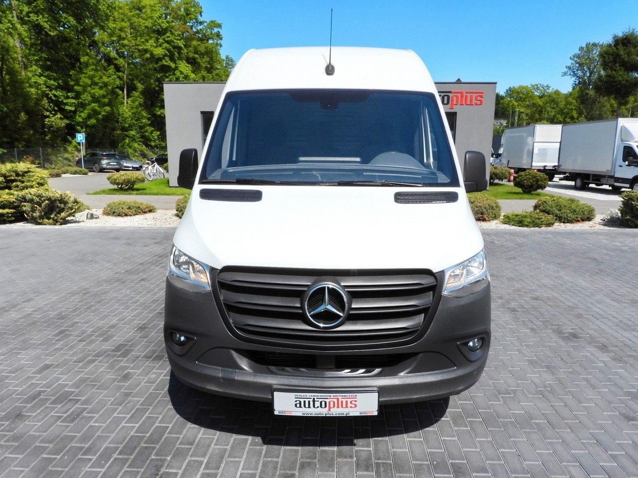 Mercedes-Benz SPRINTER 316 KASTENWAGEN KLIMAANLAGE 165PS Mercedes-Benz SPRINTER 316 KASTENWAGEN KLIMAANLAGE 165PS - Fourgon utilitaire: photos 5 Mercedes-Benz SPRINTER 316 KASTENWAGEN KLIMAANLAGE 165PS Mercedes-Benz SPRINTER 316 KASTENWAGEN KLIMAANLAGE 165PS - Fourgon utilitaire: photos 5